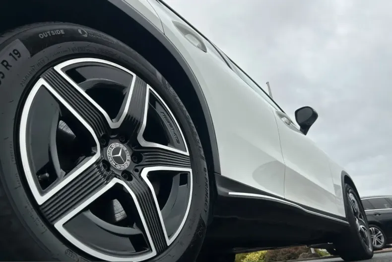 Mercedes-Benz GLC 220 (Clasa GLC) din 2023 cu 55.250 km - oferta MER241485 - foto 5