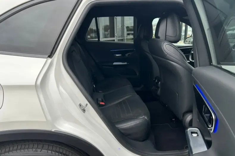 Mercedes-Benz GLC 220 (Clasa GLC) din 2023 cu 55.250 km - oferta MER241485 - foto 7