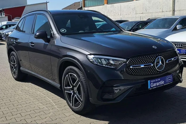 Mercedes-Benz GLC 300 (Clasa GLC) din 2024 cu 11.510 km - oferta MER241486 - foto 1