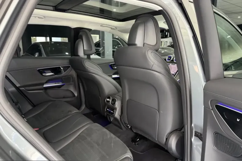 Mercedes-Benz GLC 220 (Clasa GLC) din 2023 cu 22.000 km - oferta MER241487 - foto 9