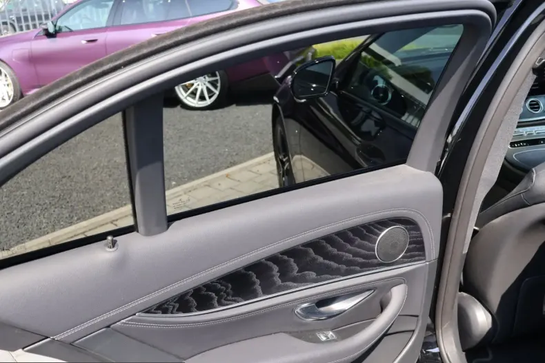Mercedes-Benz E 300 (Clasa E) din 2021 cu 84.200 km - oferta MER241488 - foto 21