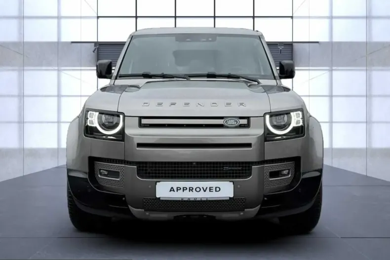 Land Rover Defender din 2023 cu 40.019 km - oferta LAN241491 - foto 2