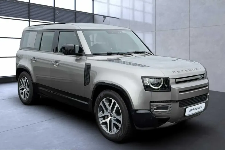 Land Rover Defender din 2023 cu 40.019 km - oferta LAN241491 - foto 3