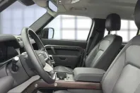 Land Rover Defender din 2023 cu 40.019 km - oferta LAN241491 - foto 8