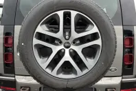 Land Rover Defender din 2023 cu 40.019 km - oferta LAN241491 - foto 14