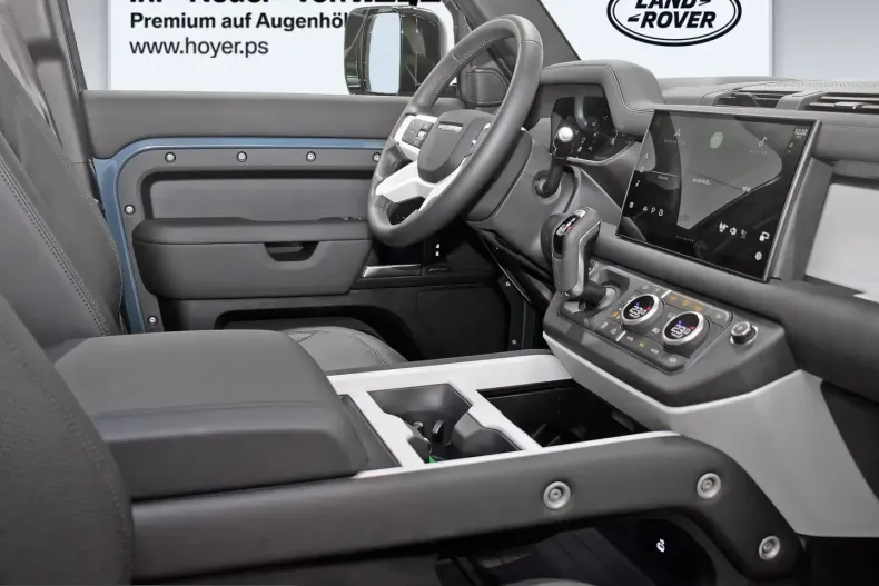 Land Rover Defender din 2025 cu 32.700 km - oferta LAN241492 - foto 4