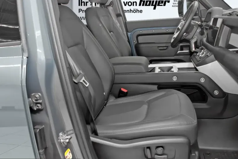 Land Rover Defender din 2025 cu 32.700 km - oferta LAN241492 - foto 6