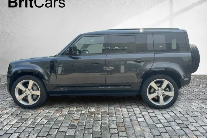 Land Rover Defender din 2023 cu 44.533 km - oferta LAN241495 - foto 2