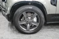 Land Rover Defender din 2023 cu 28.160 km - oferta LAN241497 - foto 9