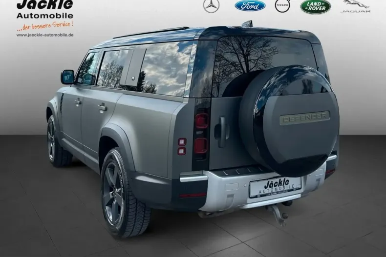 Land Rover Defender din 2023 cu 66.000 km - oferta LAN241498 - foto 5