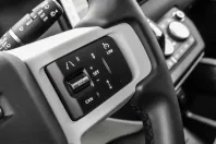 Land Rover Defender din 2023 cu 25.020 km - oferta LAN241499 - foto 13