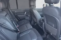 Land Rover Defender din 2023 cu 56.879 km - oferta LAN241500 - foto 5
