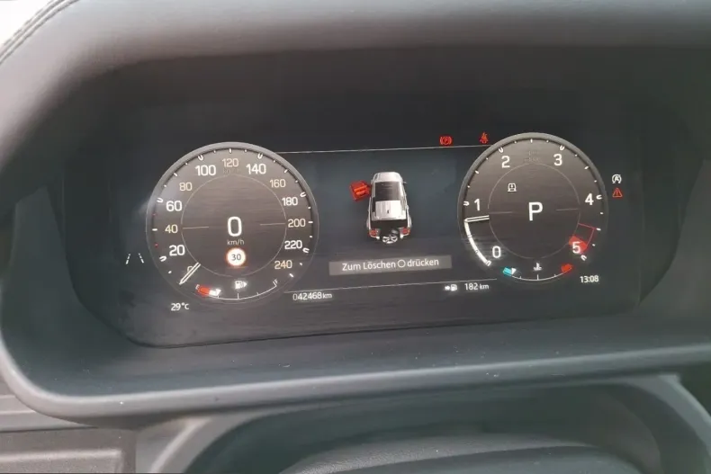 Land Rover Defender din 2024 cu 41.245 km - oferta LAN241501 - foto 9
