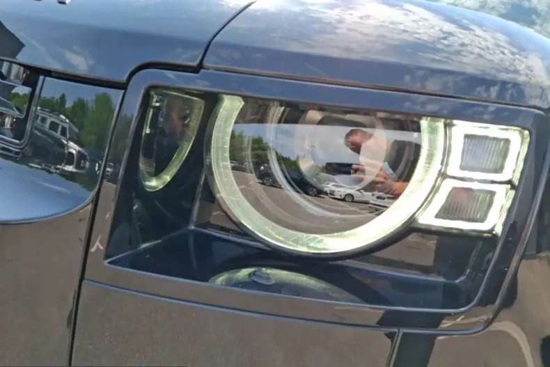 Land Rover Defender din 2024 cu 41.245 km - oferta LAN241501 - foto 12