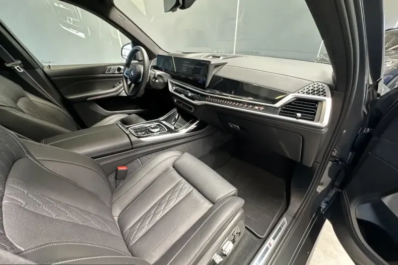 BMW X7 (Seria X) din 2025 cu 19.400 km - oferta BMW241508 - foto 36