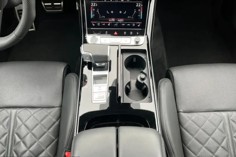 Audi Audi A8 din 2024 cu 47.756 km - oferta AUD241516 - foto 8
