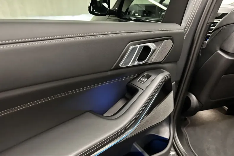 BMW X7 (Seria X) din 2025 cu 16.015 km - oferta BMW241529 - foto 16