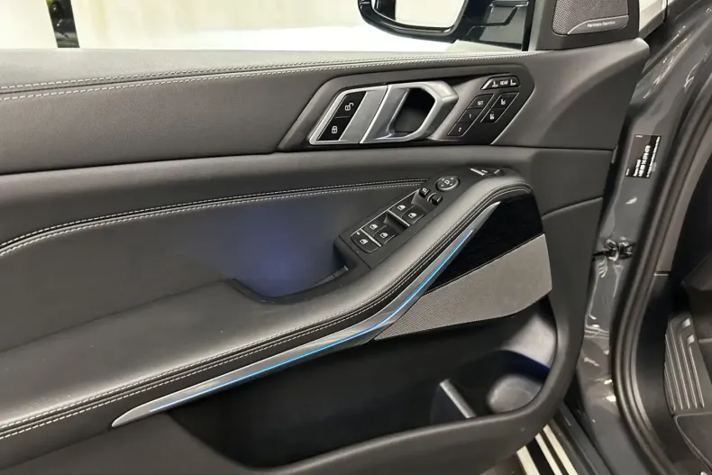 BMW X7 (Seria X) din 2025 cu 16.015 km - oferta BMW241529 - foto 34
