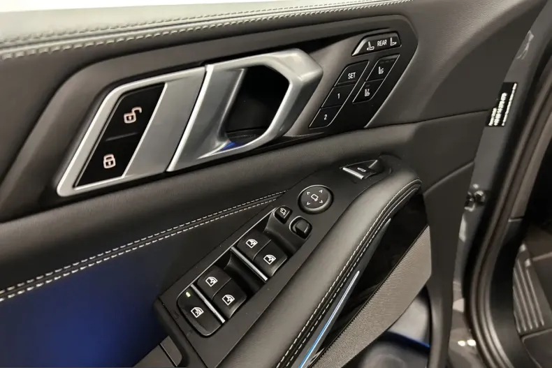 BMW X7 (Seria X) din 2025 cu 16.015 km - oferta BMW241529 - foto 35