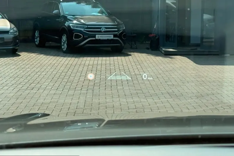 Volkswagen Touareg din 2022 cu 83.600 km - oferta VOL241542 - foto 21