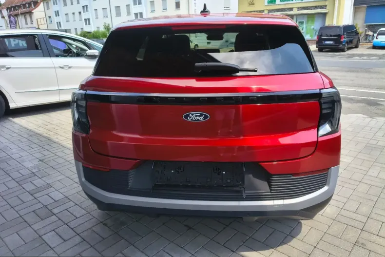 Ford Explorer din 2025 cu 9.998 km - oferta FOR241543 - foto 6