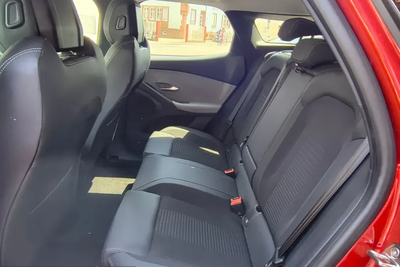 Ford Explorer din 2025 cu 9.998 km - oferta FOR241543 - foto 16