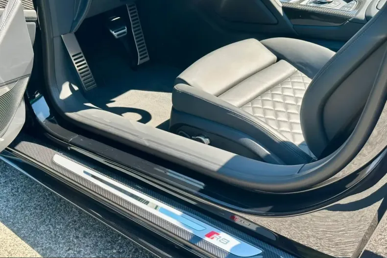 Audi R8 din 2023 cu 13.969 km - oferta AUD241545 - foto 15