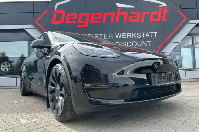 Tesla Model Y din 2022 cu 82.212 km - oferta TES241546 - foto 3