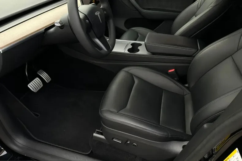 Tesla Model Y din 2022 cu 82.212 km - oferta TES241546 - foto 13