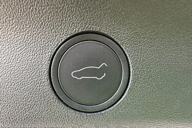 Tesla Model Y din 2022 cu 82.212 km - oferta TES241546 - foto 16