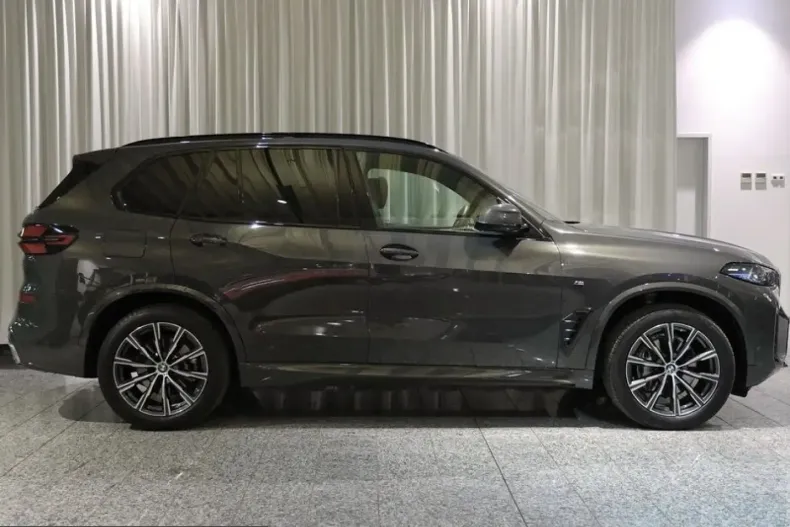 BMW X5 (Seria X) din 2025 cu 24.673 km - oferta BMW241548 - foto 2