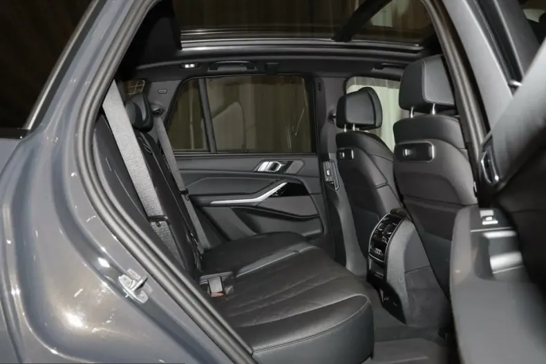 BMW X5 (Seria X) din 2025 cu 24.673 km - oferta BMW241548 - foto 12