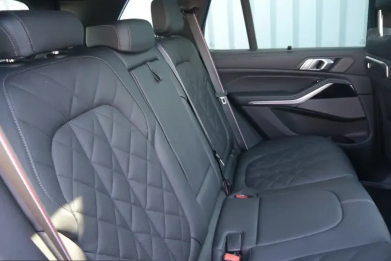 BMW X5 (Seria X) din 2025 cu 9.500 km - oferta BMW241554 - foto 13
