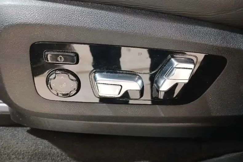 BMW X5 (Seria X) din 2024 cu 31.200 km - oferta BMW241555 - foto 9