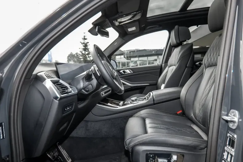BMW X5 (Seria X) din 2025 cu 7.850 km - oferta BMW241556 - foto 4
