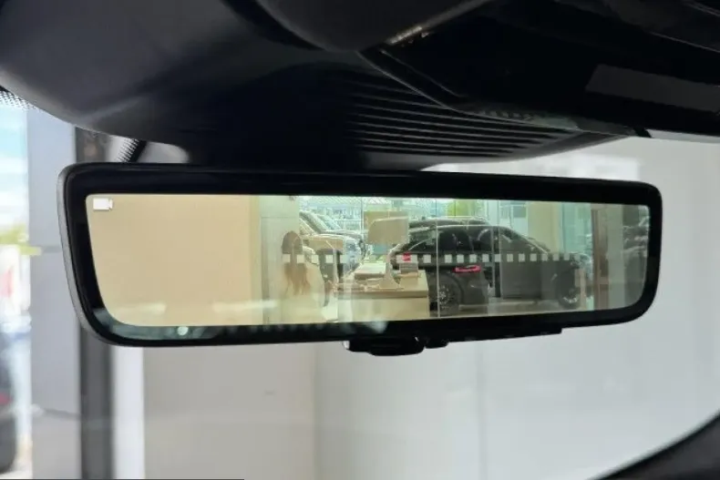 Land Rover Range Rover Sport din 2024 cu 58.500 km - oferta LAN241560 - foto 10