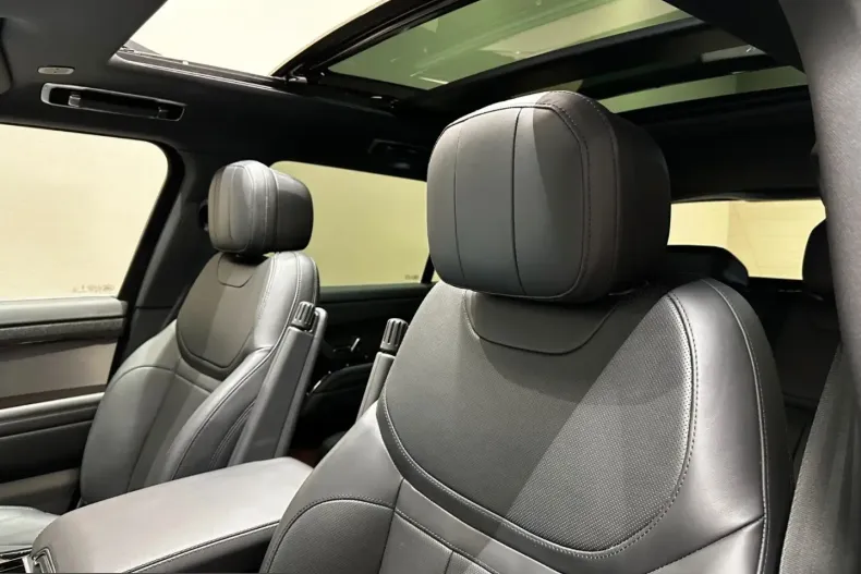 Land Rover Range Rover Sport din 2024 cu 53.000 km - oferta LAN241561 - foto 11