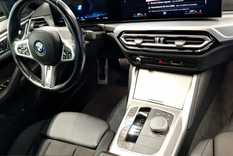 BMW i4 (Seria 4) din 2023 cu 60.596 km - oferta BMW241566 - foto 14