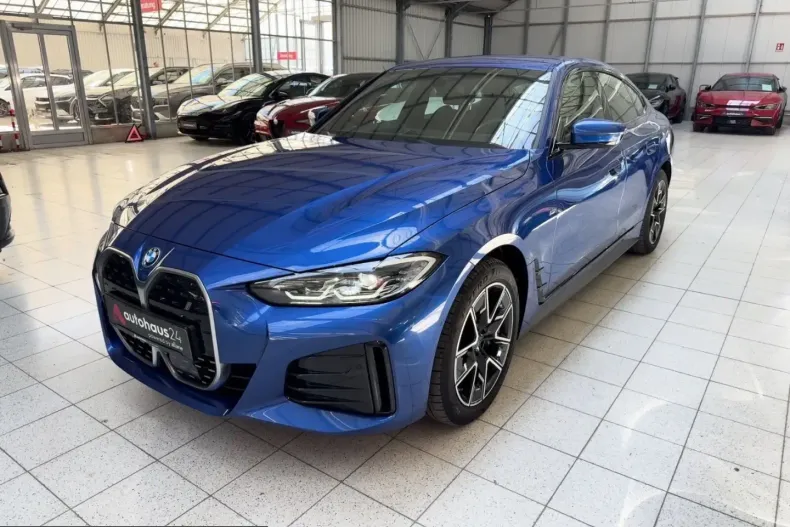 BMW i4 (Seria 4) din 2023 cu 60.105 km - oferta BMW241567 - foto 2