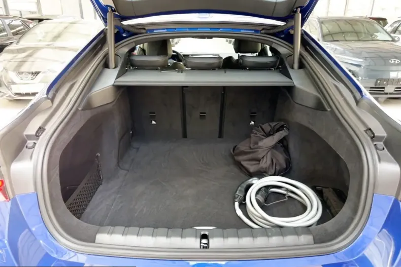 BMW i4 (Seria 4) din 2023 cu 60.105 km - oferta BMW241567 - foto 5