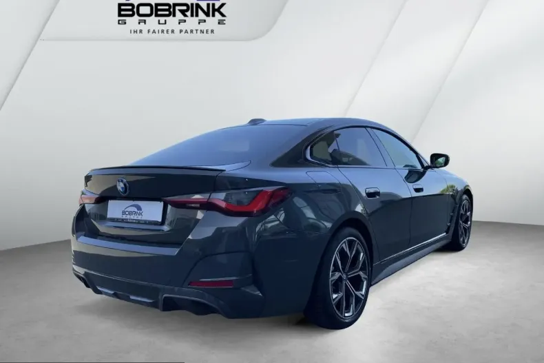 BMW i4 (Seria 4) din 2023 cu 79.774 km - oferta BMW241570 - foto 4