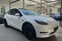 Tesla Model Y din 2025 cu 22.500 km - oferta TES241572 - foto 1