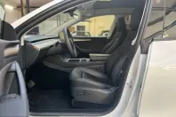 Tesla Model Y din 2025 cu 22.500 km - oferta TES241572 - foto 9