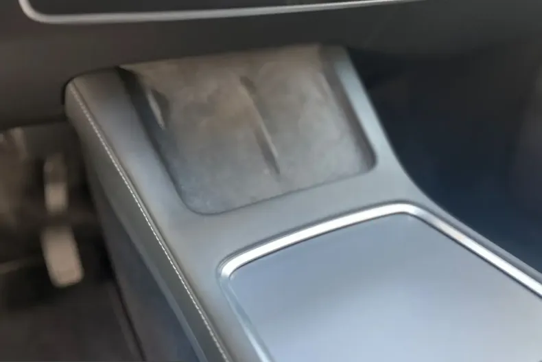 Tesla Model Y din 2025 cu 22.500 km - oferta TES241572 - foto 21