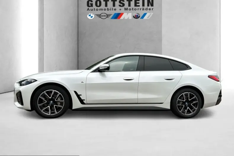 BMW i4 (Seria 4) din 2023 cu 66.146 km - oferta BMW241573 - foto 9