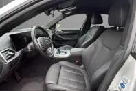 BMW i4 (Seria 4) din 2023 cu 66.146 km - oferta BMW241573 - foto 20