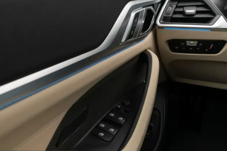 BMW i4 (Seria 4) din 2023 cu 26.000 km - oferta BMW241576 - foto 32