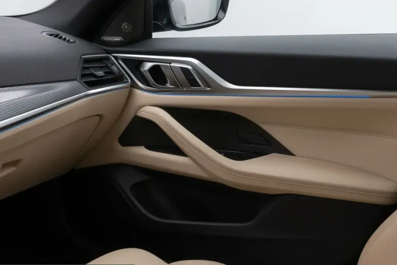BMW i4 (Seria 4) din 2023 cu 26.000 km - oferta BMW241576 - foto 33