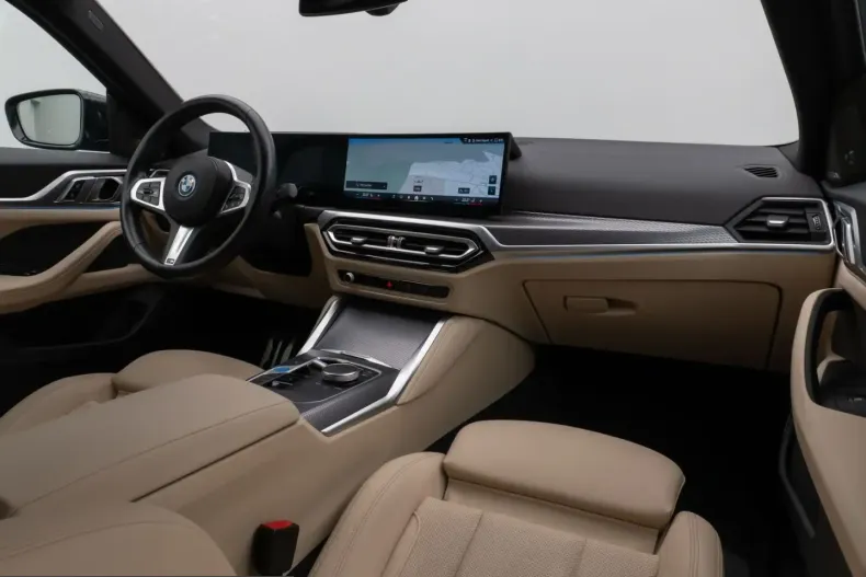 BMW i4 (Seria 4) din 2023 cu 26.000 km - oferta BMW241576 - foto 38