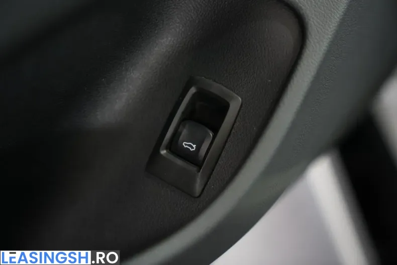 BMW 420d (Seria 4) din 2025 cu 38.700 km - oferta BMW241577 - foto 29